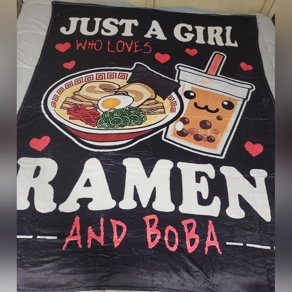 29- Just A Girl Who Loves Ramen And Boba Blanket Throw NWT - Picture 1 of 7